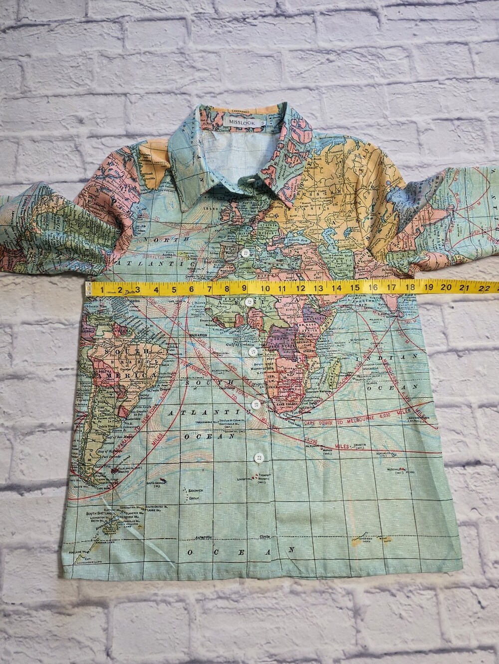 Map Print Button-Up Shirt - Picture 4 of 5